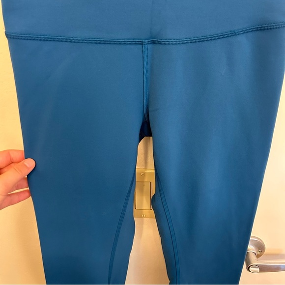 lululemon athletica Wunder Train 28” Teal Size 6 Fast Drying High Rise - Picture 4 of 8